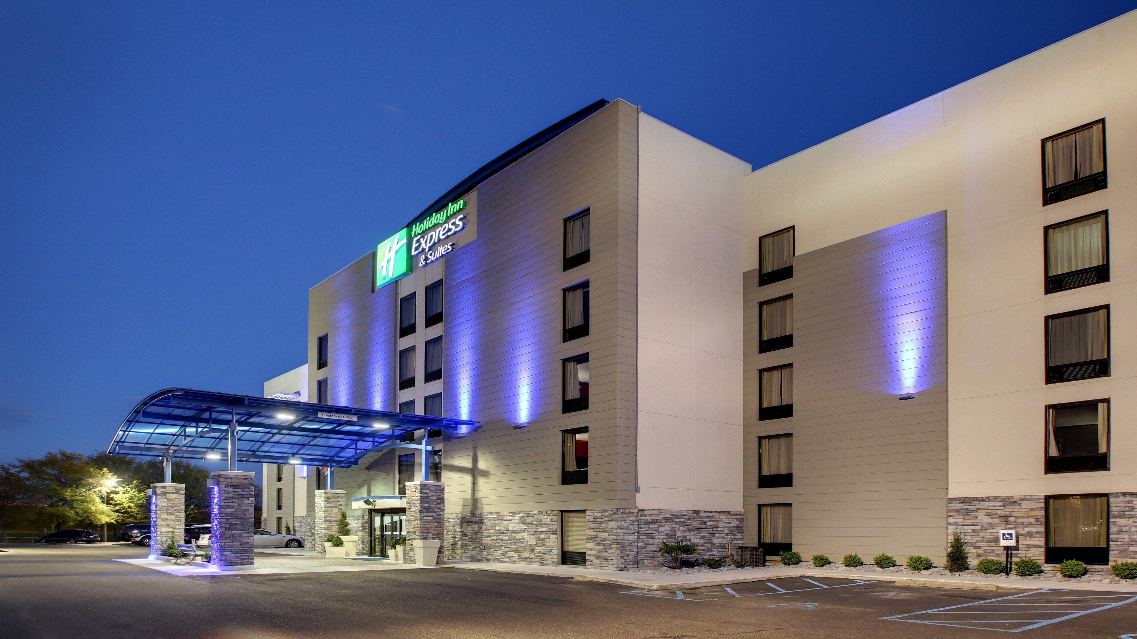 Holiday Inn Express & Suites Jackson Downtown - Coliseum By Ihg Экстерьер фото