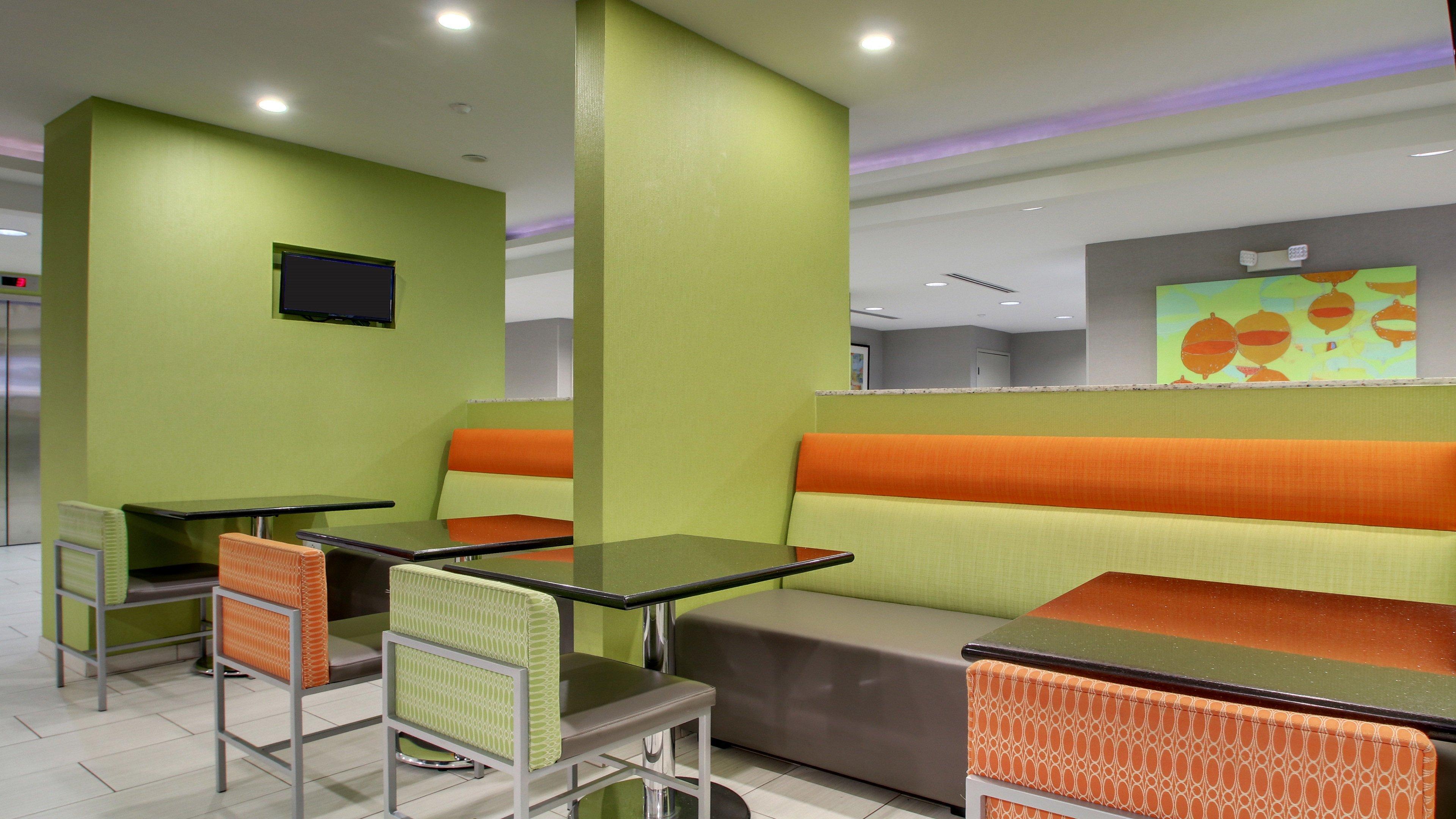 Holiday Inn Express & Suites Jackson Downtown - Coliseum By Ihg Экстерьер фото